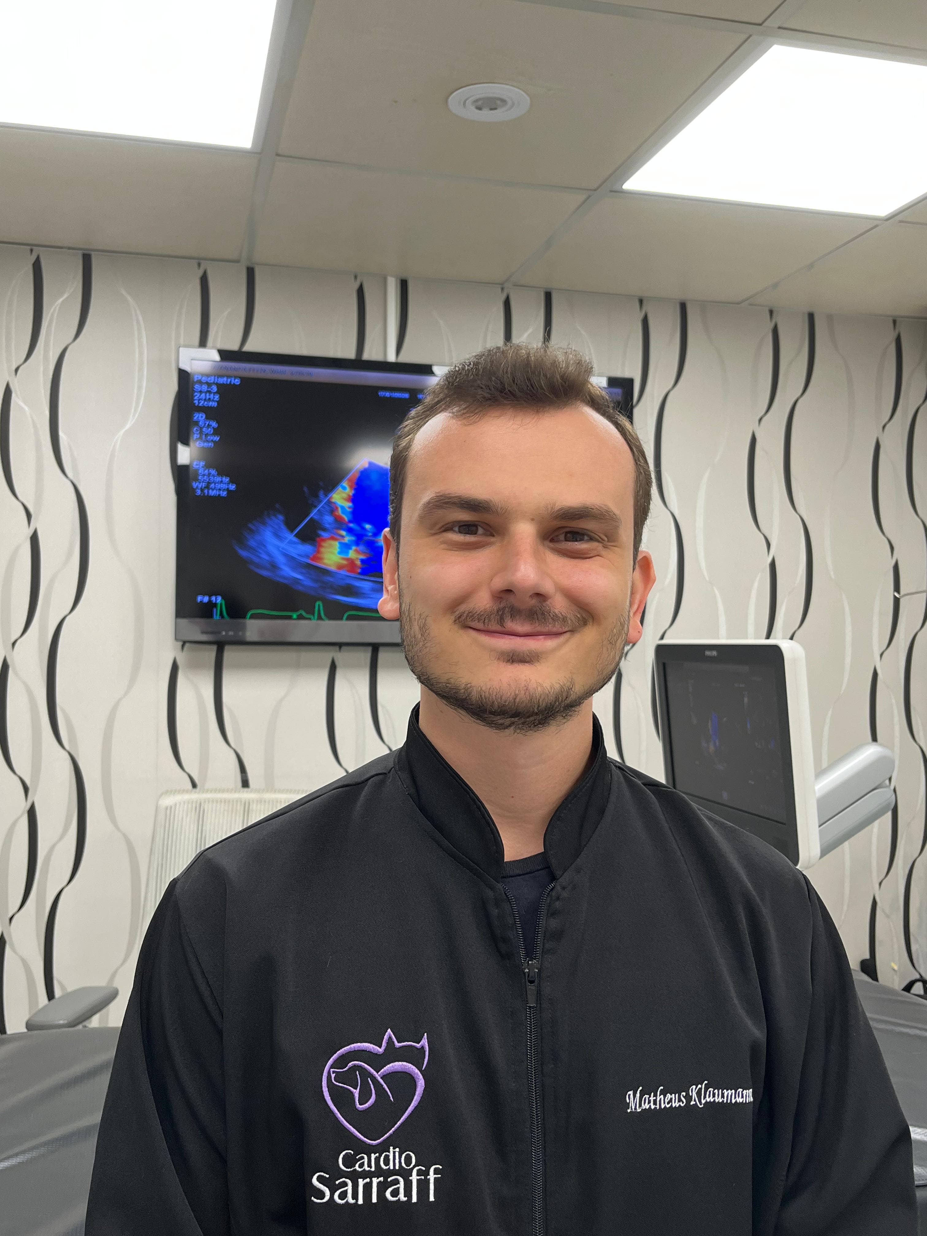 Dr. Matheus Klaumann